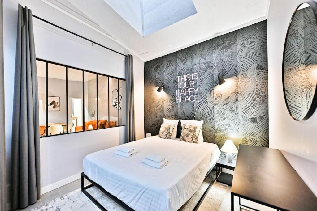 Apartment Style Industriel Au Coeur Du Sentier - V *